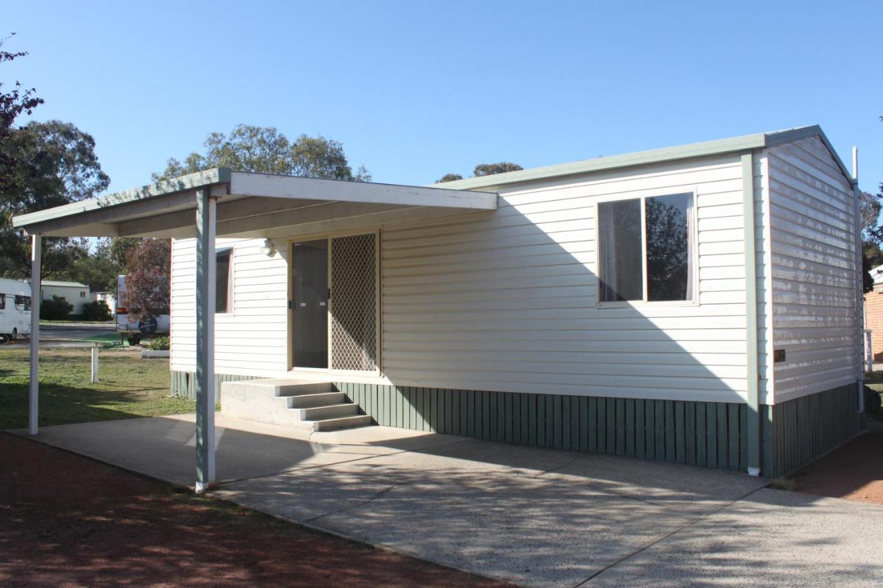 Capital Country Holiday Park Canberra Exterior photo